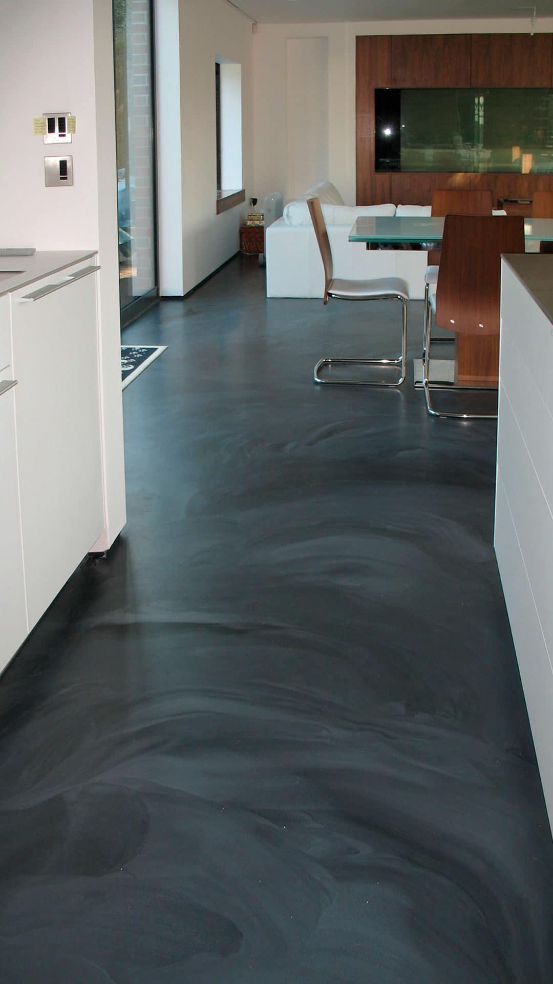 Stratum Resin Flooring - Bolidtop FiftyFifty resin floor - residential